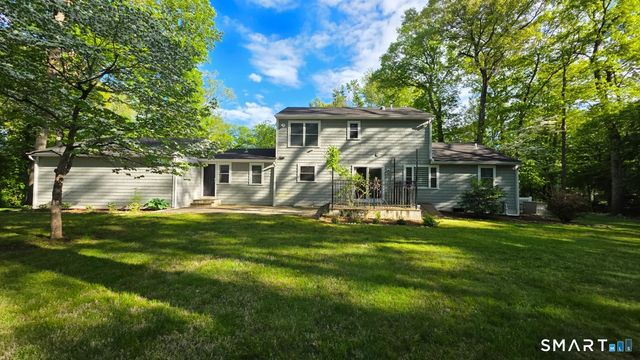 14 Fullmar Lane, Norwalk, CT 06850