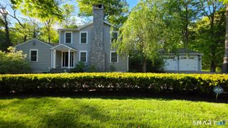 14 Fullmar Lane, Norwalk, CT 06850