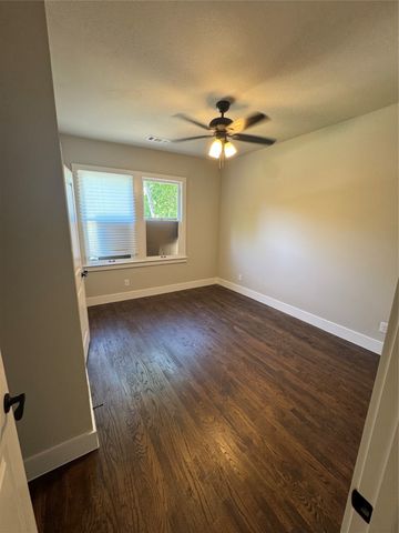 1810 Ramsey Avenue, Dallas, TX 75216