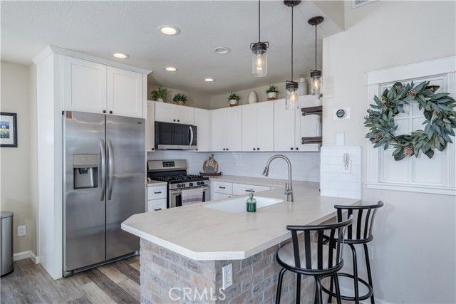 2552 Avenida Del Vista 204, Corona, CA 92882