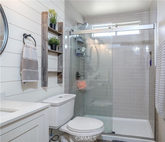 2552 Avenida Del Vista 204, Corona, CA 92882