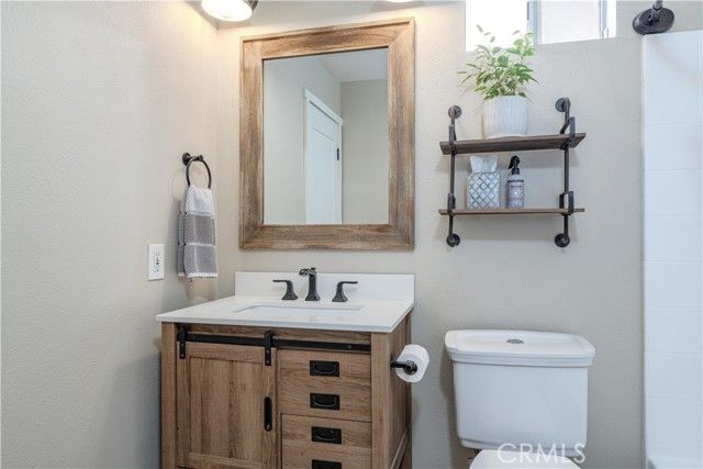 2552 Avenida Del Vista 204, Corona, CA 92882