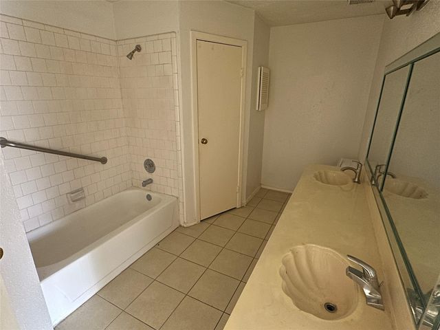 6939 Greenyard Drive, Houston, TX 77086