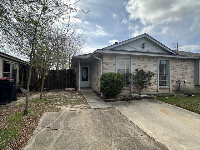 6939 Greenyard Drive, Houston, TX 77086