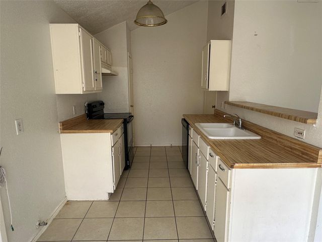 6939 Greenyard Drive, Houston, TX 77086