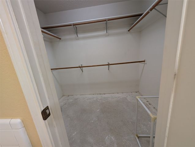 1209 Meadowgate Drive, Allen, TX 75002