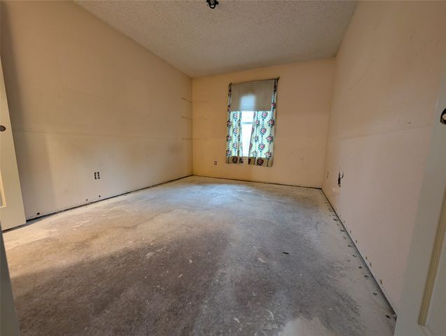 1209 Meadowgate Drive, Allen, TX 75002