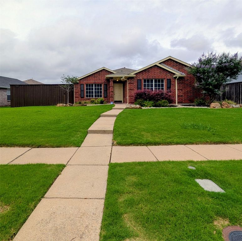 1209 Meadowgate Drive, Allen, TX 75002