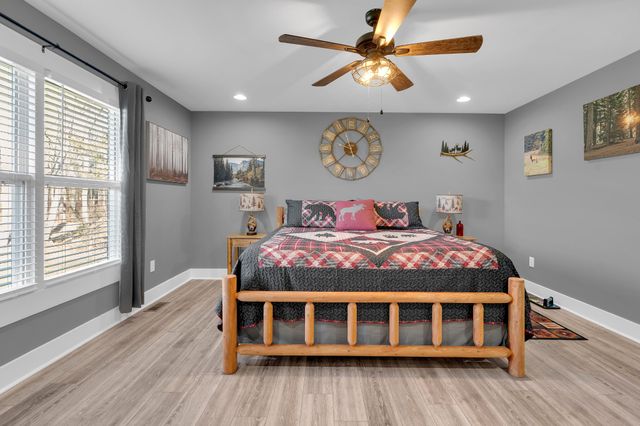 300 Old Clark Rd, Winchester, TN 37398