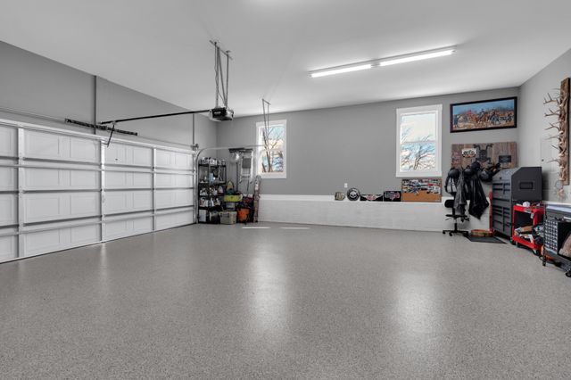 300 Old Clark Rd, Winchester, TN 37398