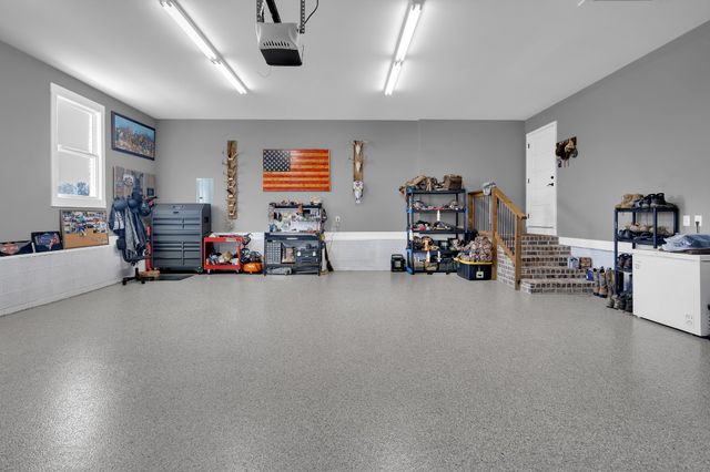 300 Old Clark Rd, Winchester, TN 37398