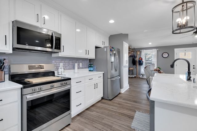 300 Old Clark Rd, Winchester, TN 37398