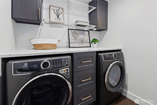 876 172nd Avenue NE, Bellevue, WA 98008