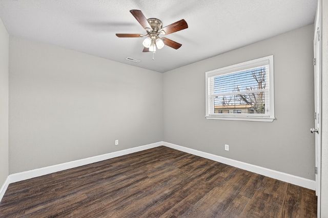 807 N 14th Street, Rogers, AR 72756