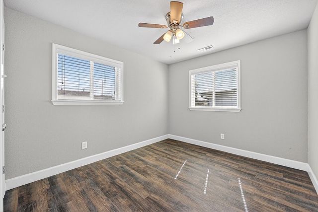 807 N 14th Street, Rogers, AR 72756