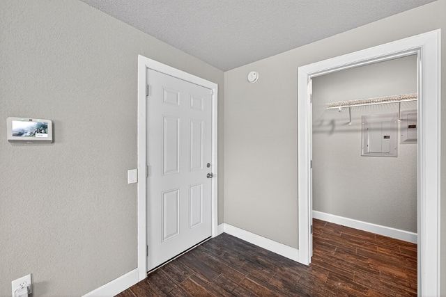 807 N 14th Street, Rogers, AR 72756