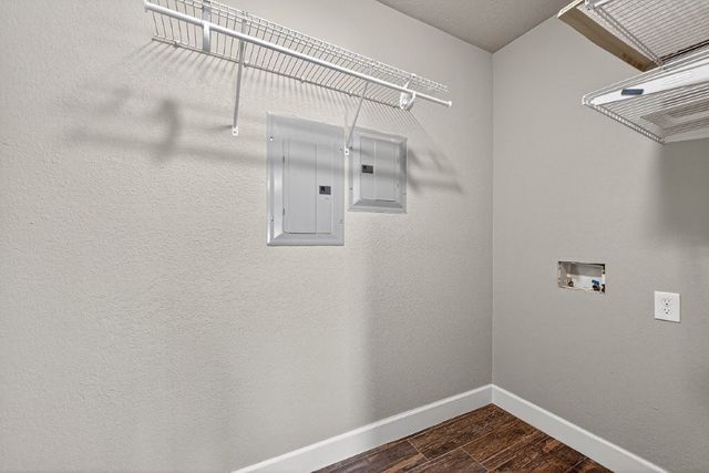 807 N 14th Street, Rogers, AR 72756