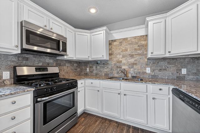 807 N 14th Street, Rogers, AR 72756