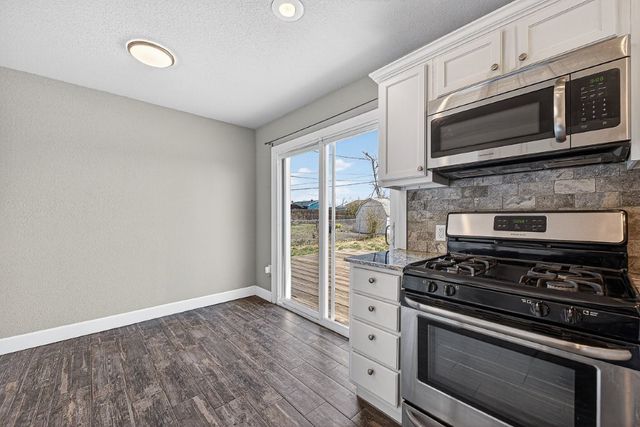 807 N 14th Street, Rogers, AR 72756