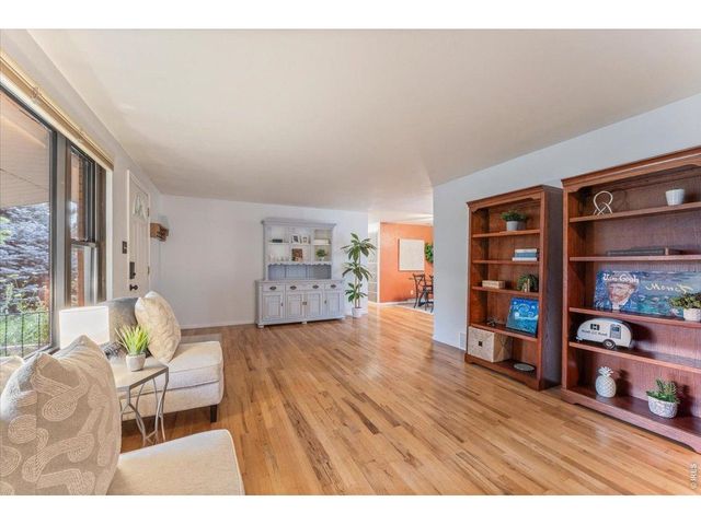 1409 Bross St, Longmont, CO 80501