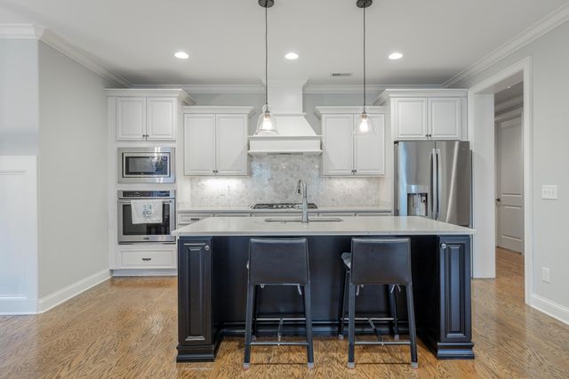 7348 Miss Madison Way, Ooltewah, TN 37363