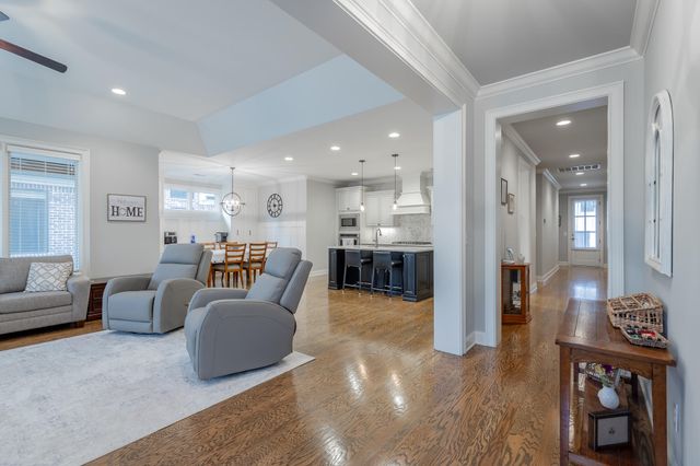 7348 Miss Madison Way, Ooltewah, TN 37363