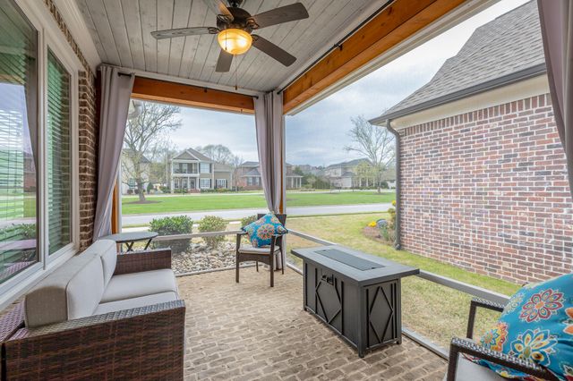 7348 Miss Madison Way, Ooltewah, TN 37363