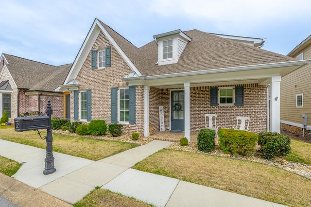 7348 Miss Madison Way, Ooltewah, TN 37363