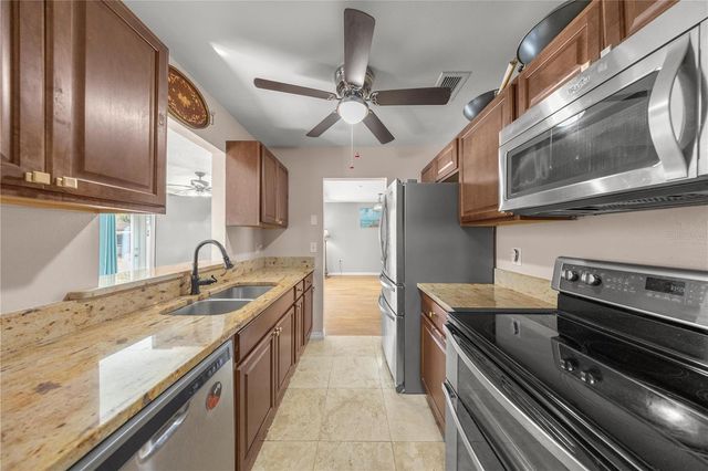 15146 SW 38TH CIRCLE, Ocala, FL 34473