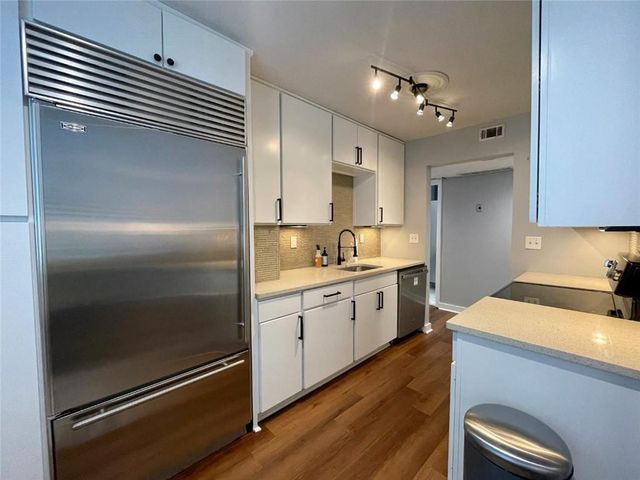 345 7th Street NE 8, Atlanta, GA 30308