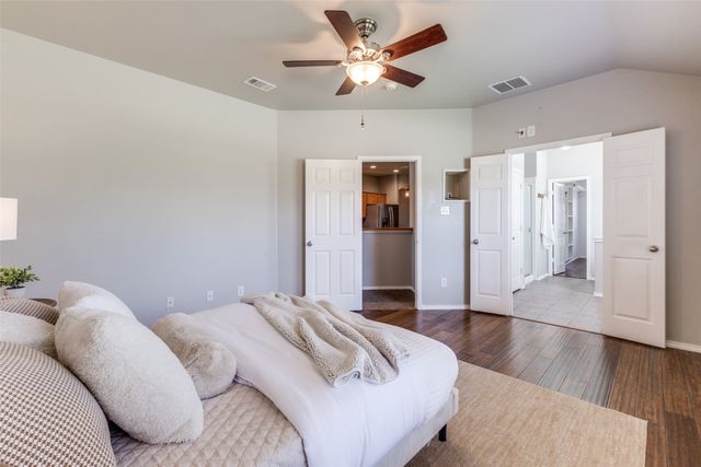 2001 Harvester Drive, Rockwall, TX 75032
