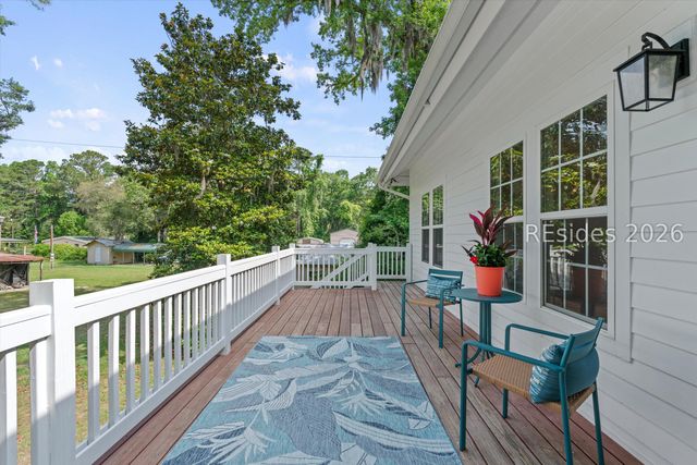 112 Confederate Ave, Bluffton, SC 29910