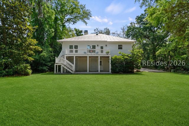 112 Confederate Ave, Bluffton, SC 29910