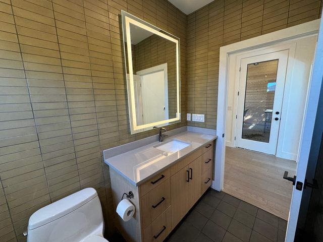 1204 Redd ST 2, Austin, TX 78745