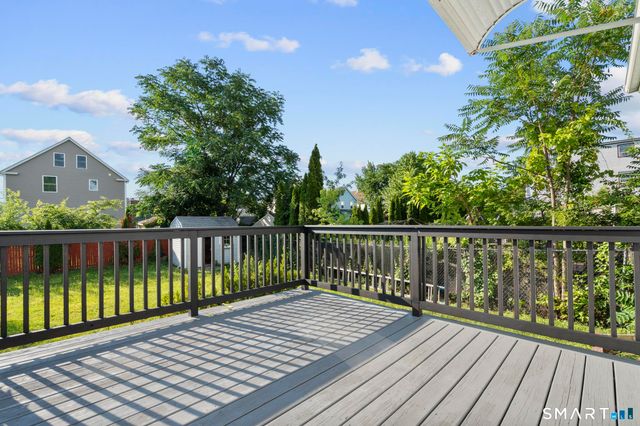 39 Edwards Street, Hamden, CT 06517