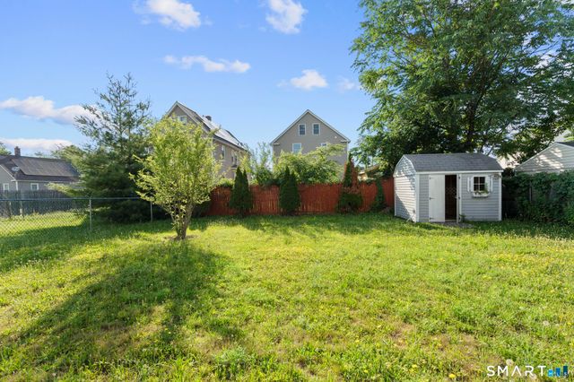39 Edwards Street, Hamden, CT 06517
