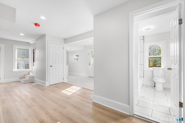 39 Edwards Street, Hamden, CT 06517
