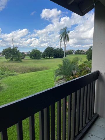 8879 Fontainebleau Boulevard 206, Miami, FL 33172