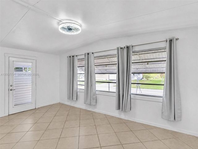 2061 SW 83rd Avenue, Davie, FL 33324