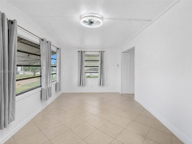 2061 SW 83rd Avenue, Davie, FL 33324