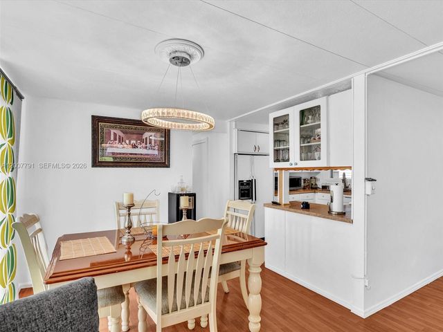 2061 SW 83rd Avenue, Davie, FL 33324