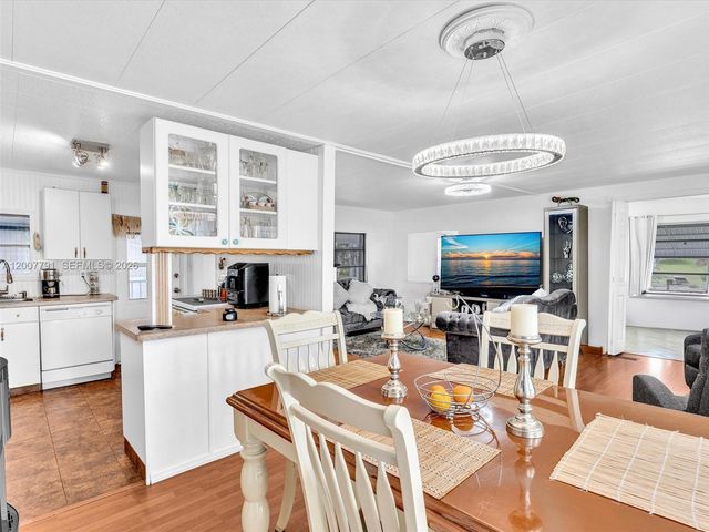 2061 SW 83rd Avenue, Davie, FL 33324