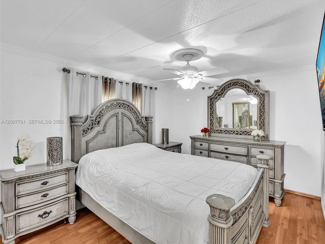 2061 SW 83rd Avenue, Davie, FL 33324