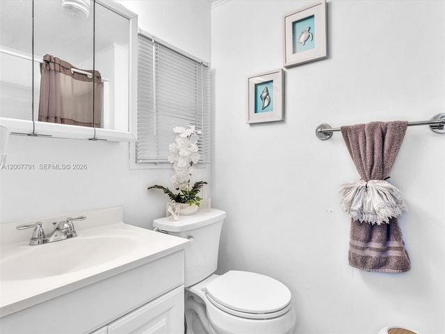 2061 SW 83rd Avenue, Davie, FL 33324