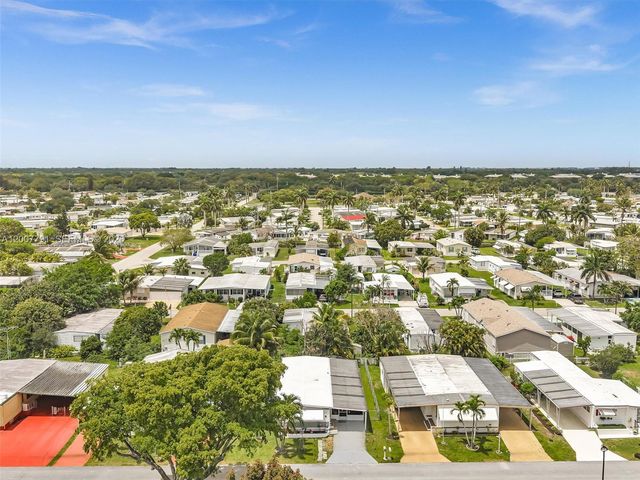 2061 SW 83rd Avenue, Davie, FL 33324