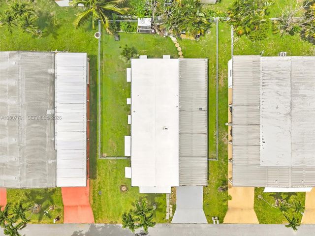 2061 SW 83rd Avenue, Davie, FL 33324