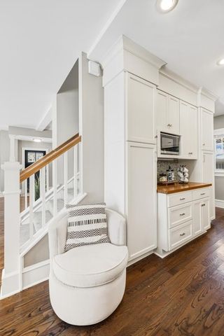 185 W Lake Street, Excelsior, MN 55331