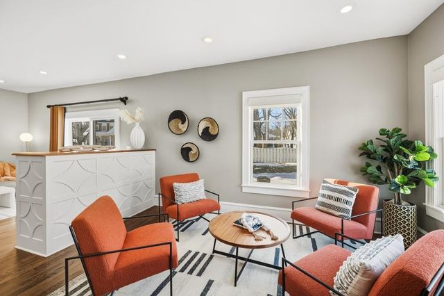 185 W Lake Street, Excelsior, MN 55331