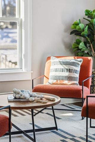 185 W Lake Street, Excelsior, MN 55331