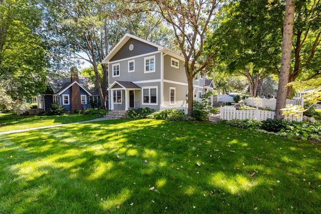 185 W Lake Street, Excelsior, MN 55331